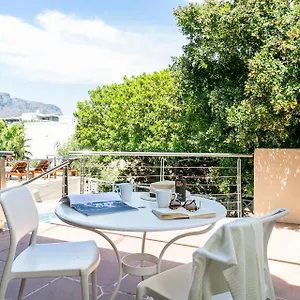 Camps Bay Village - Cape Town